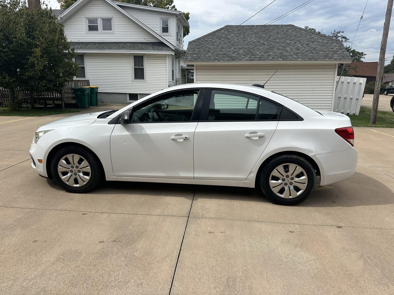 Chevrolet Cruze 4dr Sdn Auto LS 2015