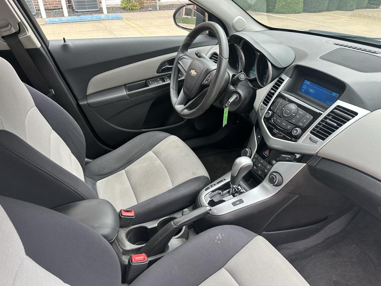 Chevrolet Cruze 4dr Sdn Auto LS 2015