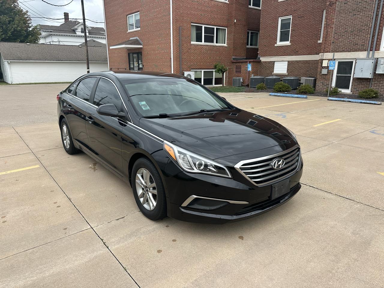 Hyundai Sonata SE 2.4L 2017
