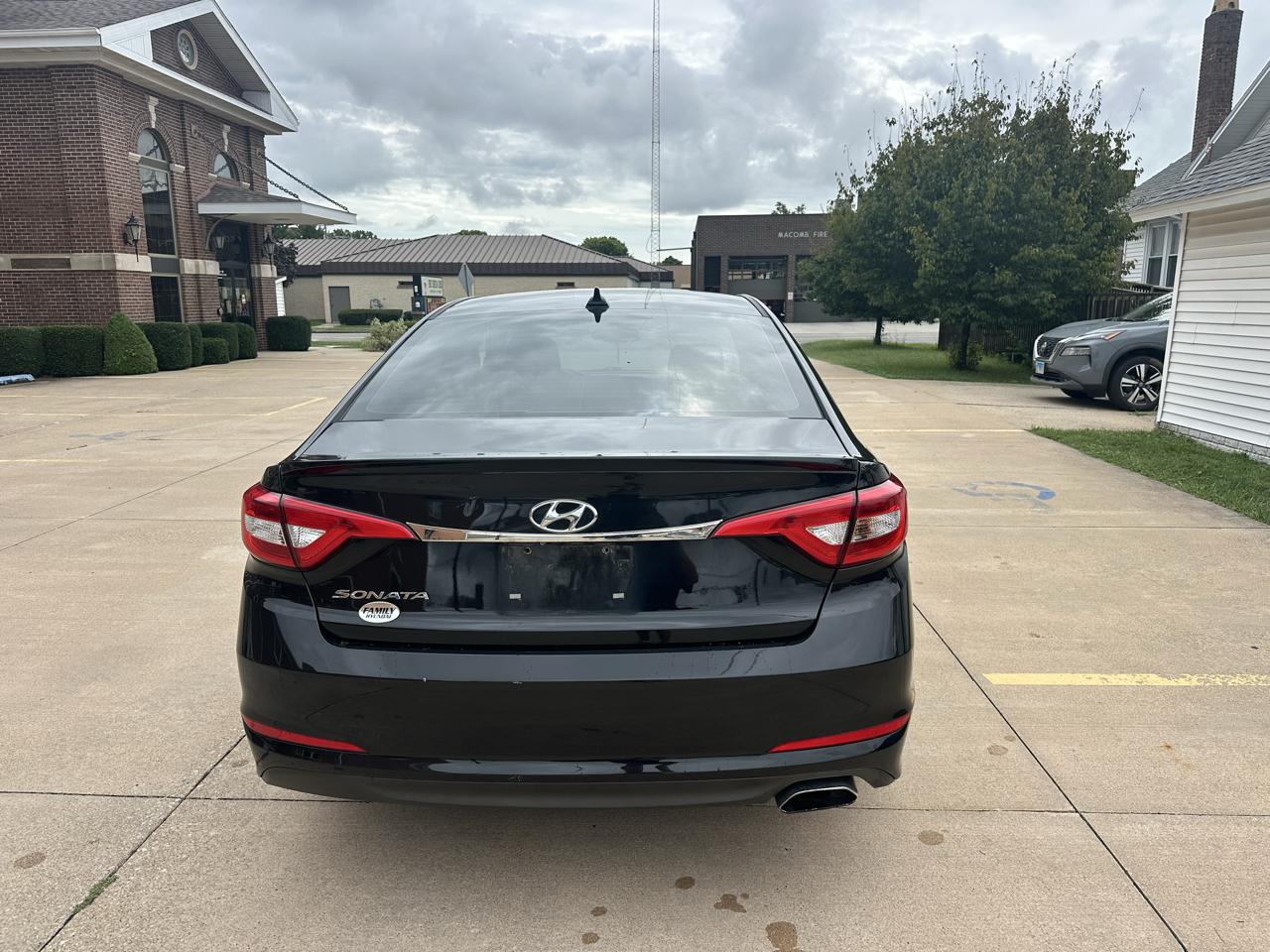 Hyundai Sonata SE 2.4L 2017