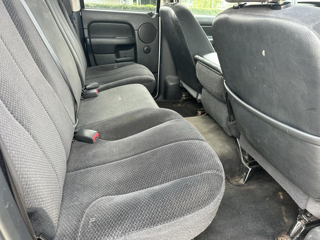 Dodge Ram 1500 4dr Quad Cab 140.5" WB 4WD SLT 2003