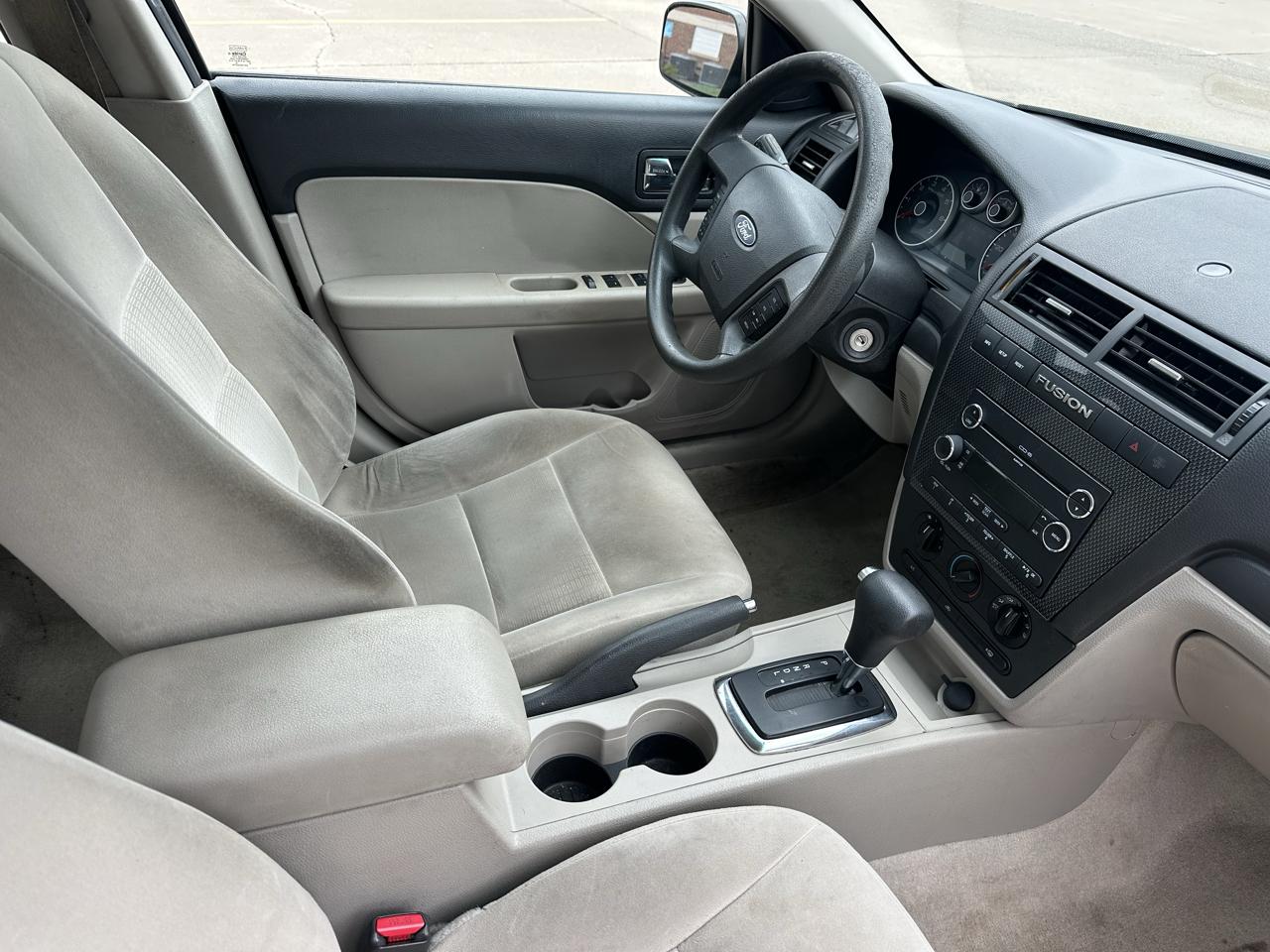 Ford Fusion 4dr Sdn I4 SE FWD 2008