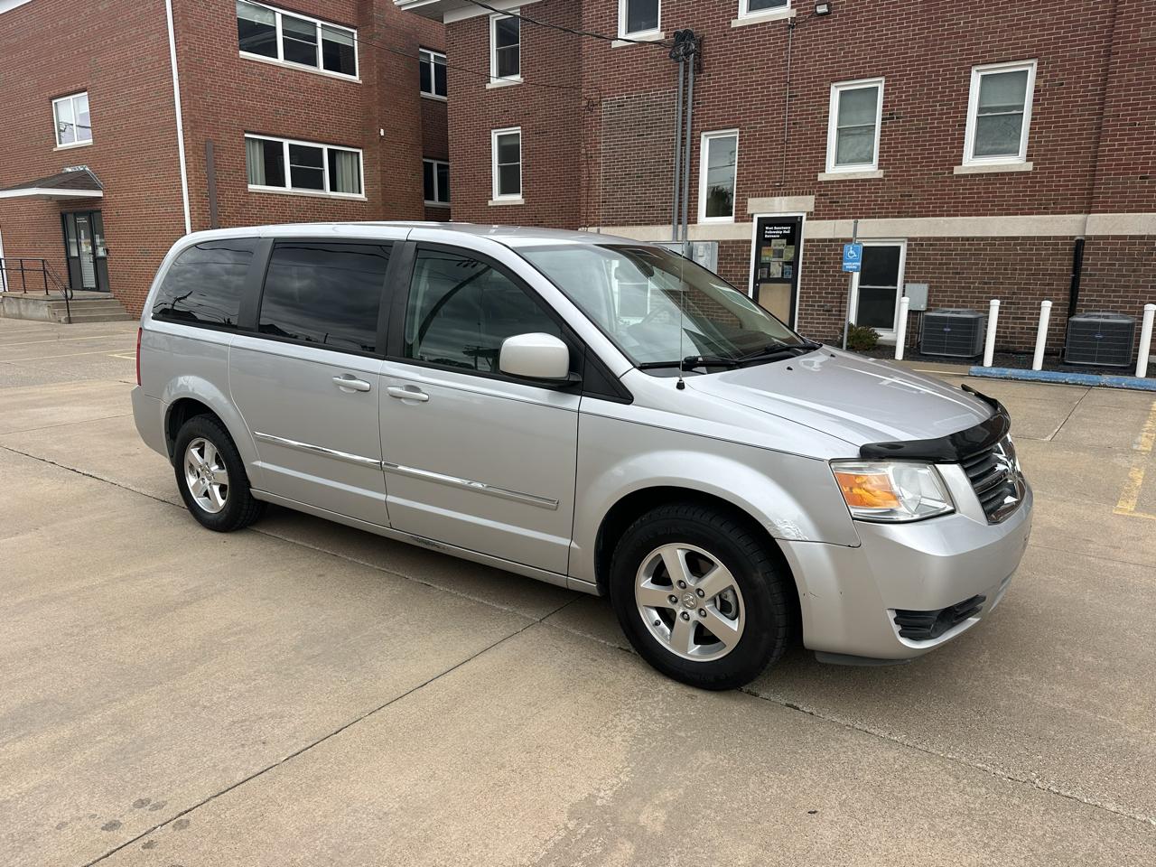 Dodge Grand Caravan 4dr Wgn SXT 2008