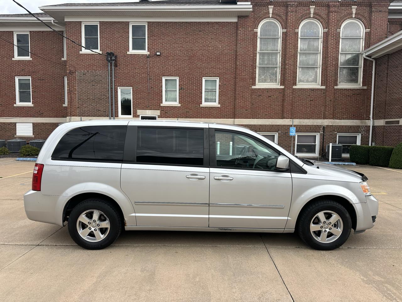 Dodge Grand Caravan 4dr Wgn SXT 2008
