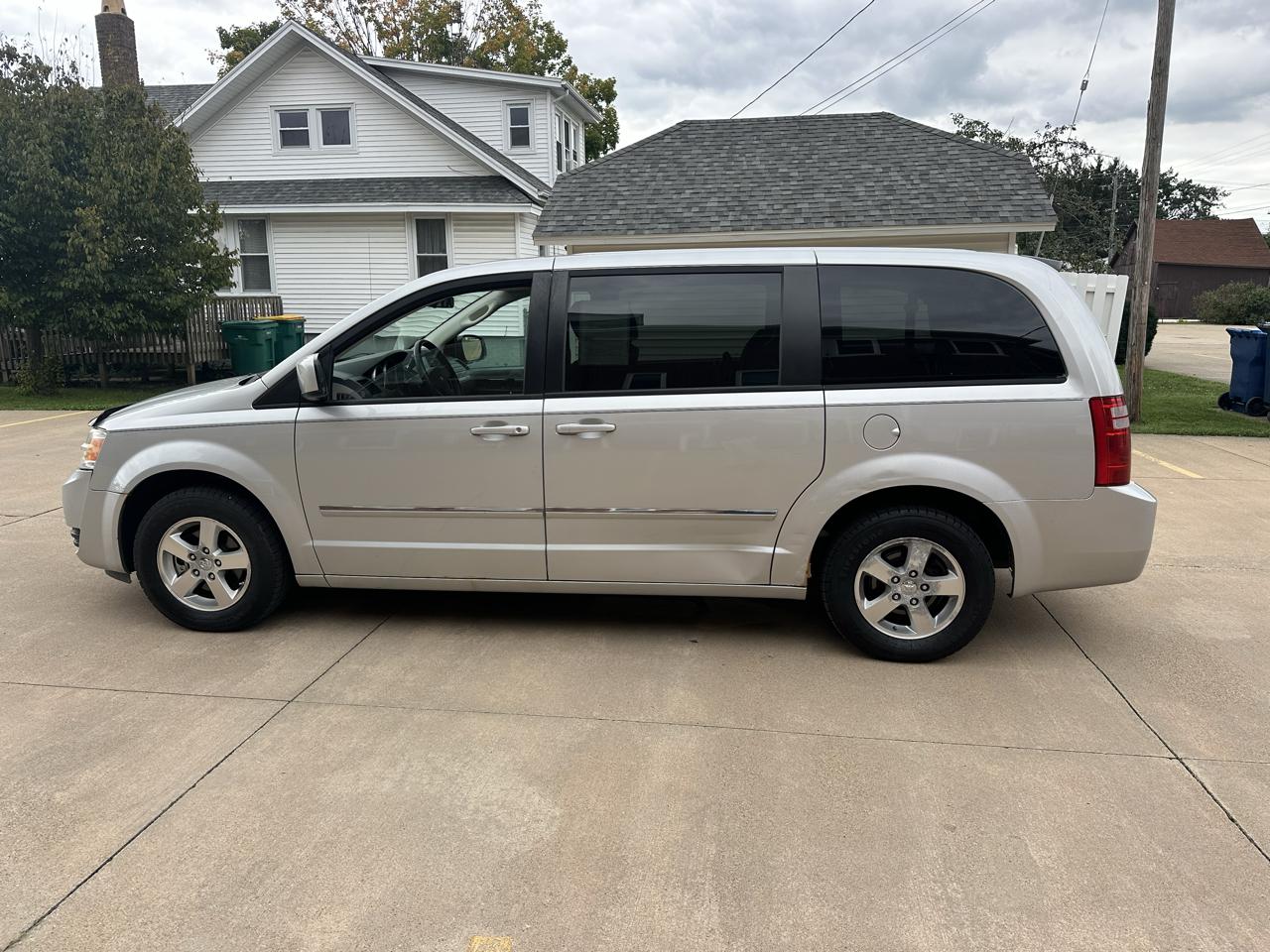 Dodge Grand Caravan 4dr Wgn SXT 2008