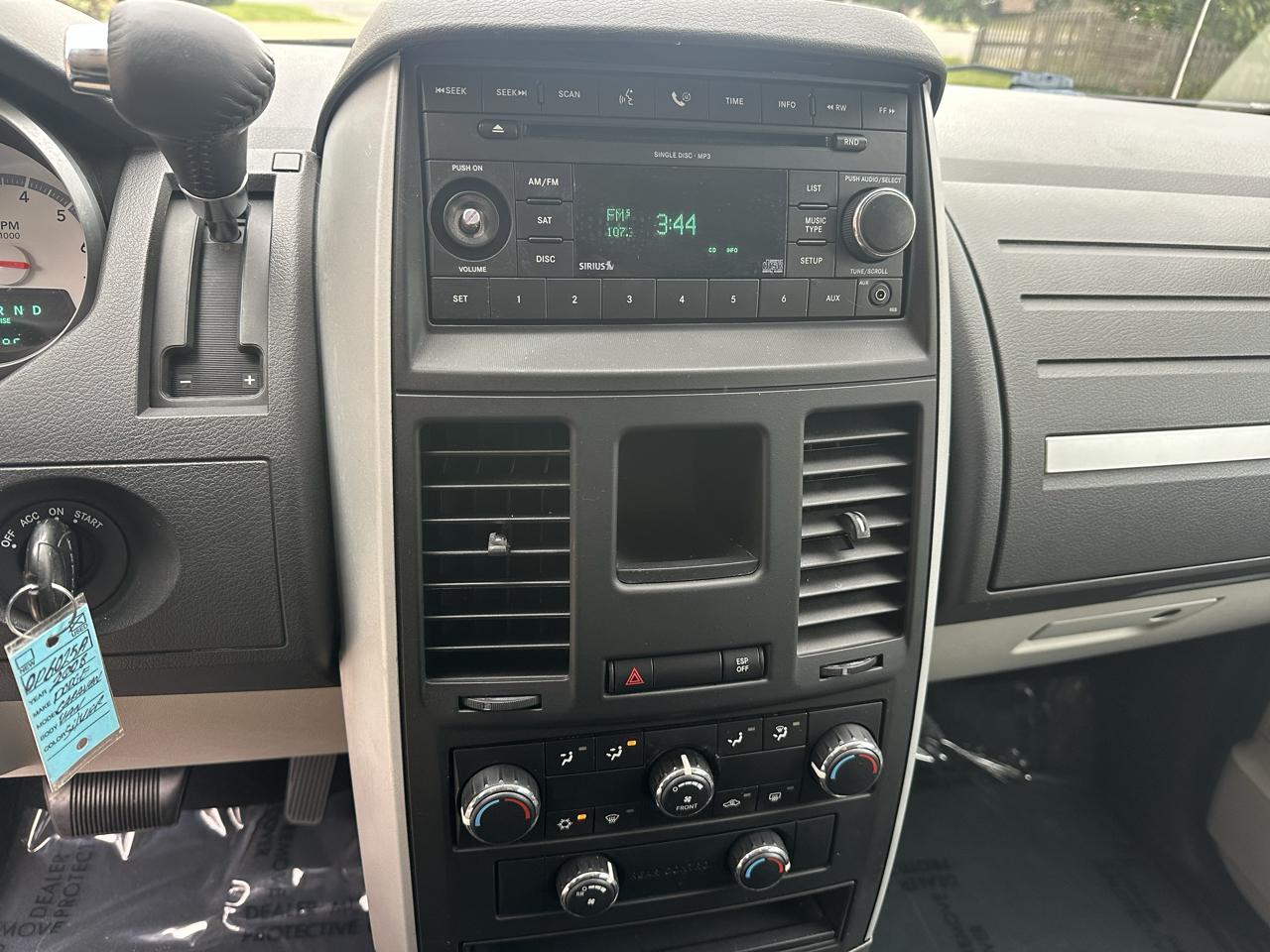 Dodge Grand Caravan 4dr Wgn SXT 2008