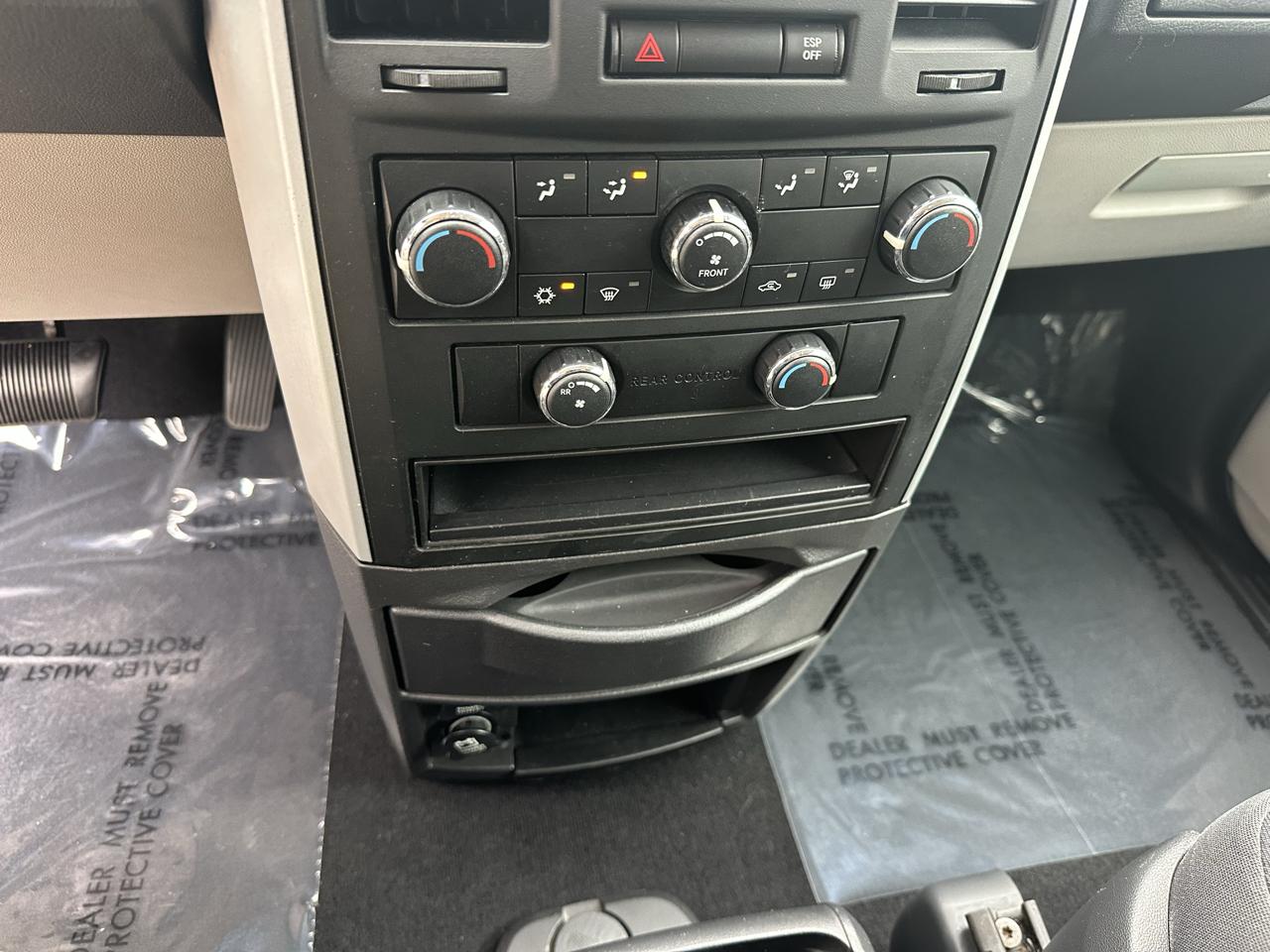 Dodge Grand Caravan 4dr Wgn SXT 2008
