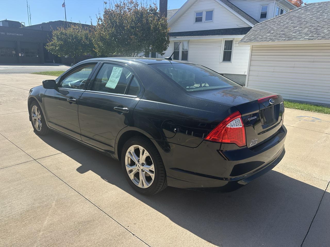 Ford Fusion 4dr Sdn SE FWD 2012