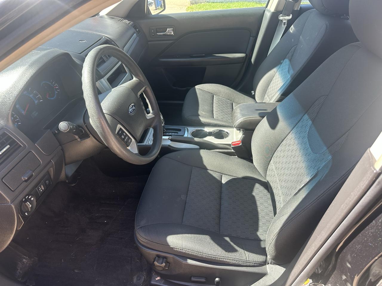 Ford Fusion 4dr Sdn SE FWD 2012