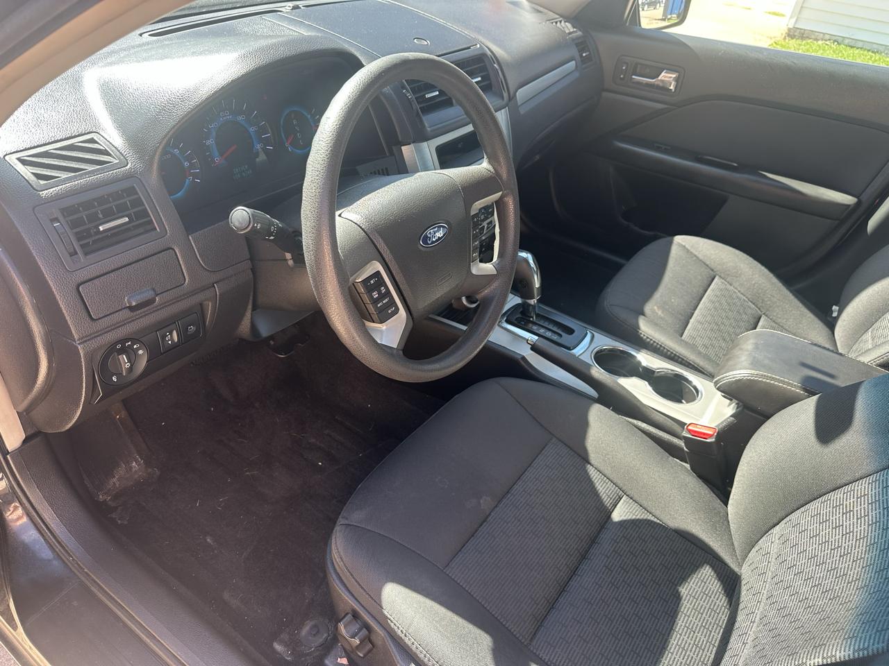 Ford Fusion 4dr Sdn SE FWD 2012