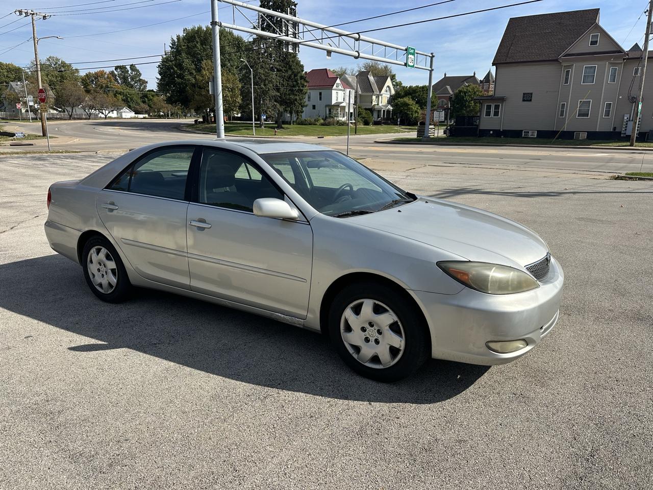 Toyota Camry 4dr Sdn XLE Auto (Natl) 2003