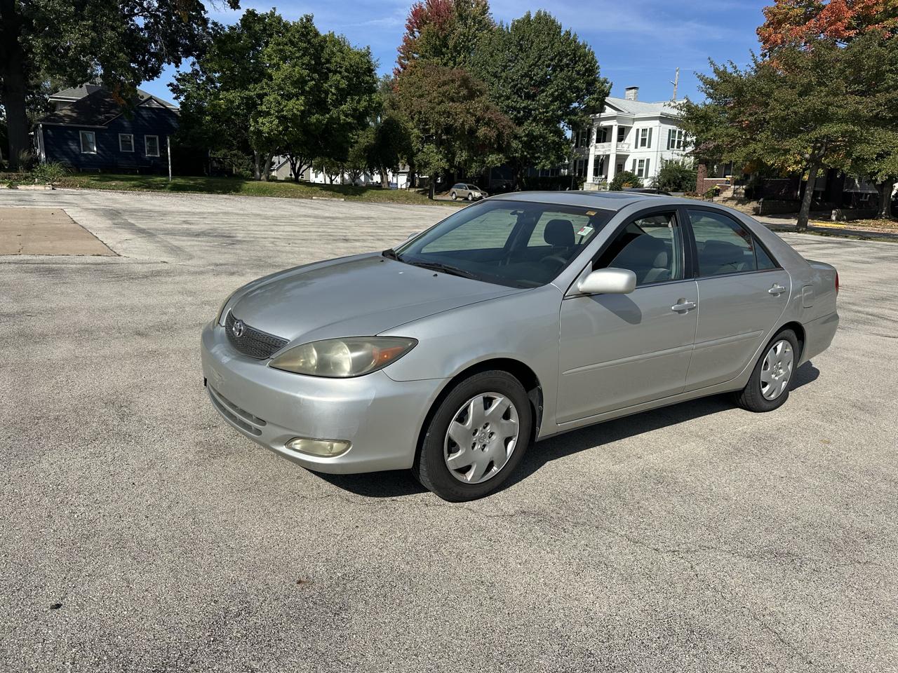Toyota Camry 4dr Sdn XLE Auto (Natl) 2003