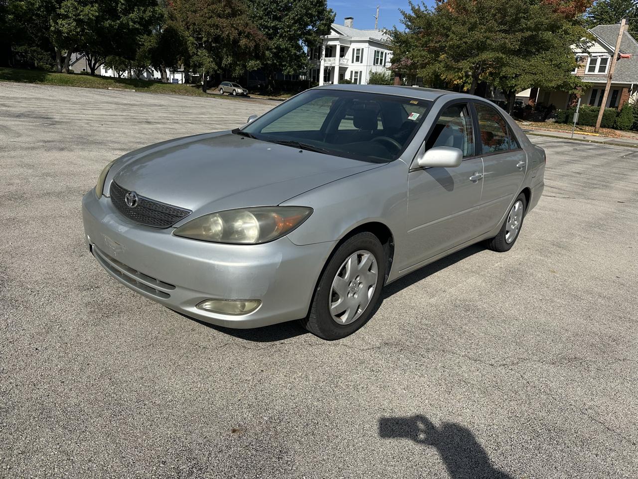 Toyota Camry 4dr Sdn XLE Auto (Natl) 2003