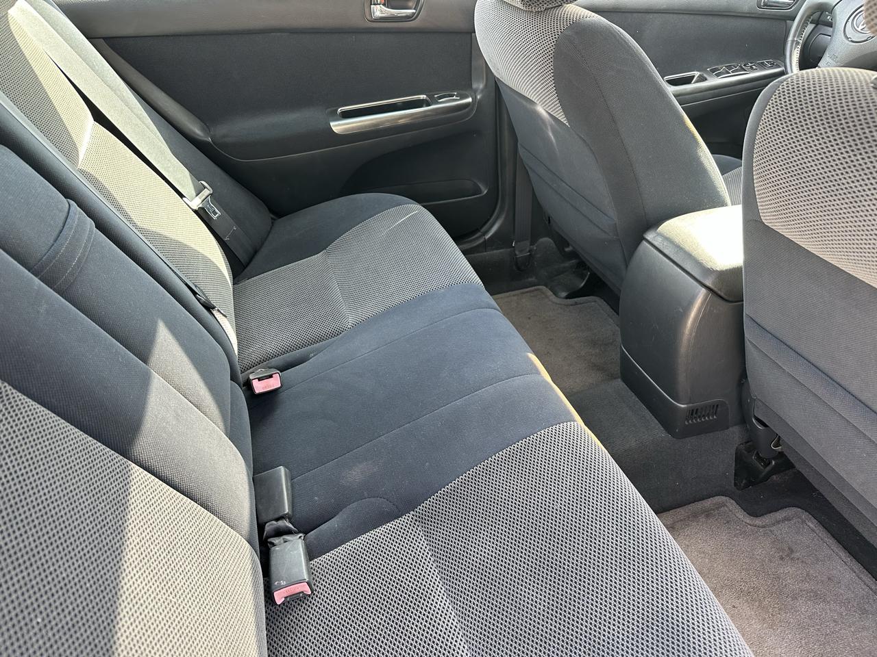Toyota Camry 4dr Sdn XLE Auto (Natl) 2003