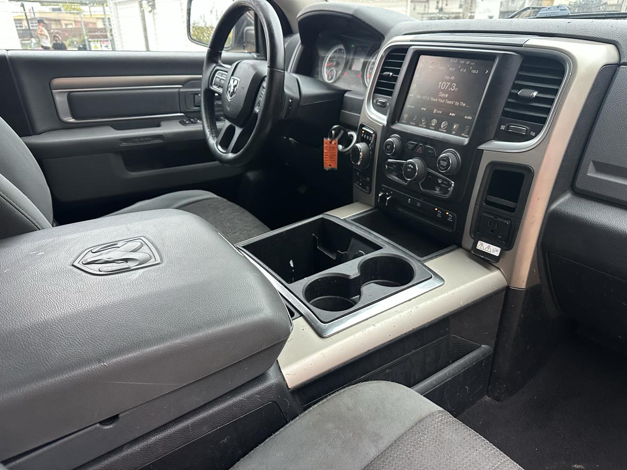 Dodge Ram 1500  2014
