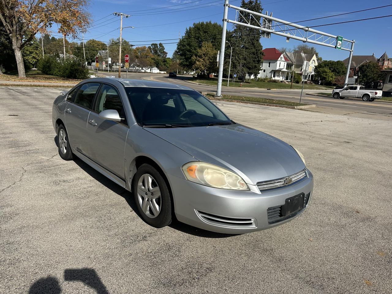 Chevrolet Impala 4dr Sdn LS 2010