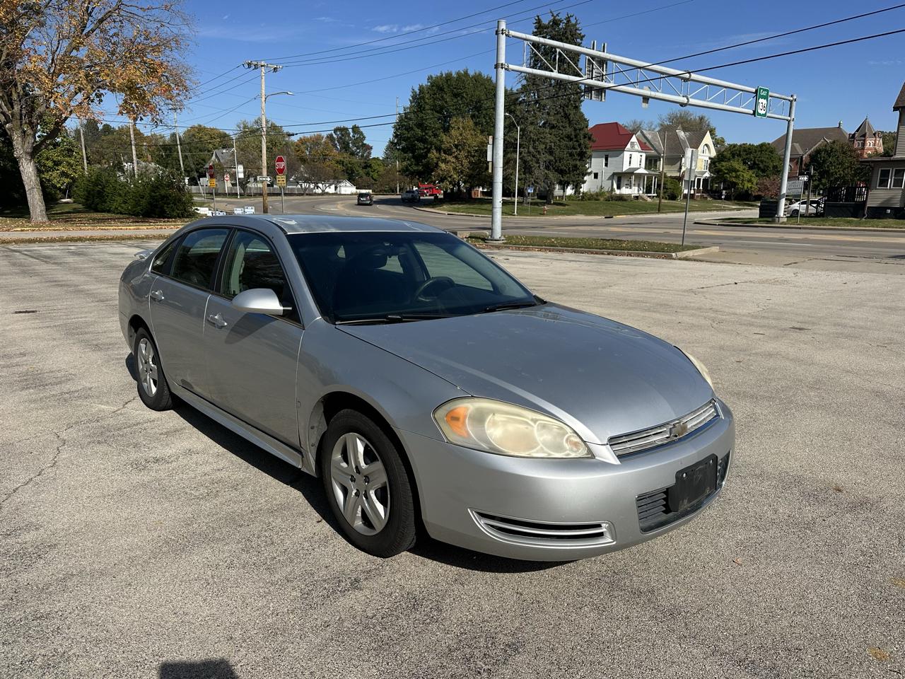 Chevrolet Impala 4dr Sdn LS 2010