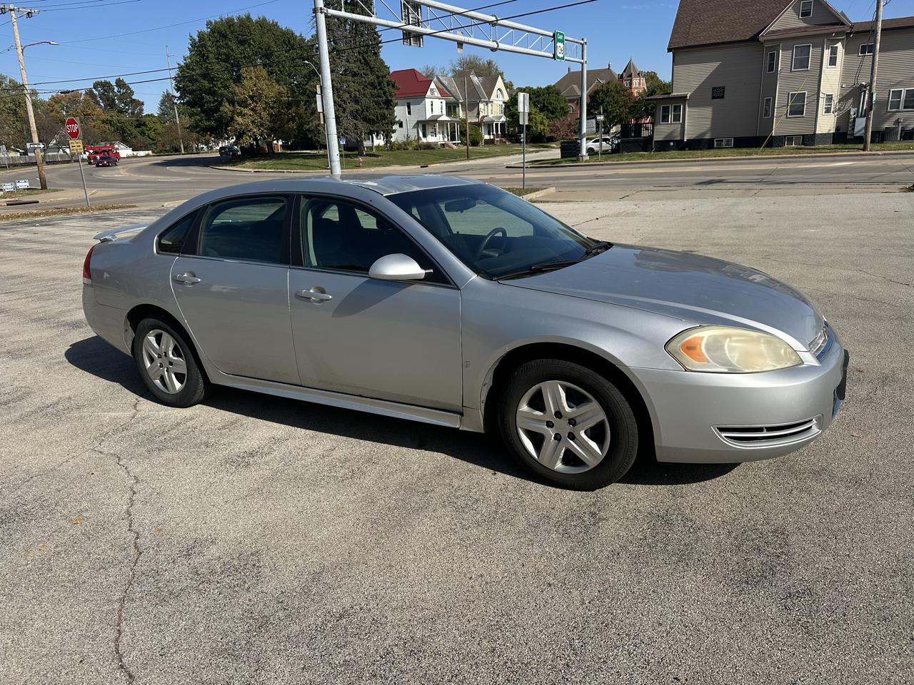 Chevrolet Impala 4dr Sdn LS 2010