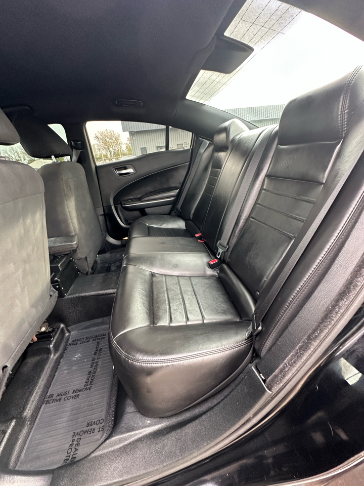 2018 Dodge Charger photo 32