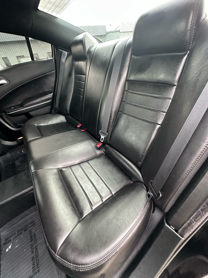 2018 Dodge Charger photo 34