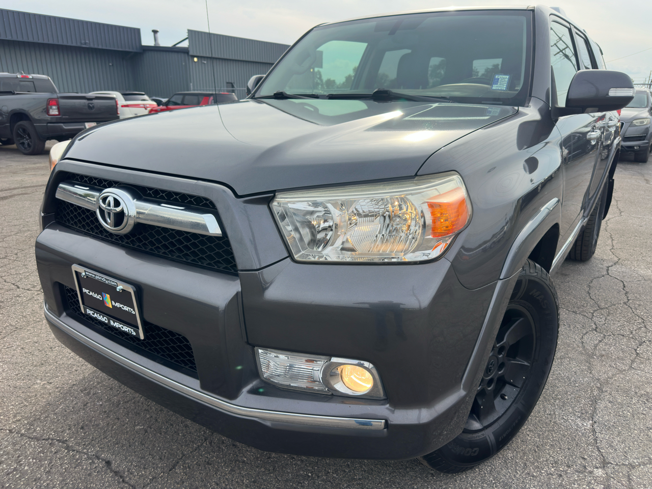 2010 Toyota 4Runner Limited photo 2