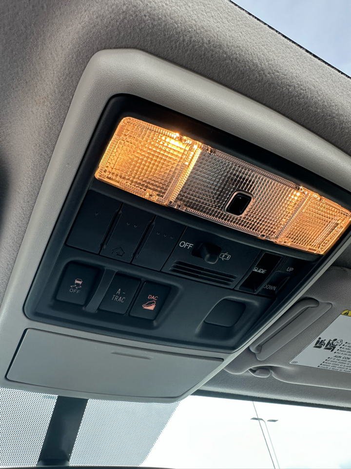 2010 Toyota 4Runner Limited photo 26
