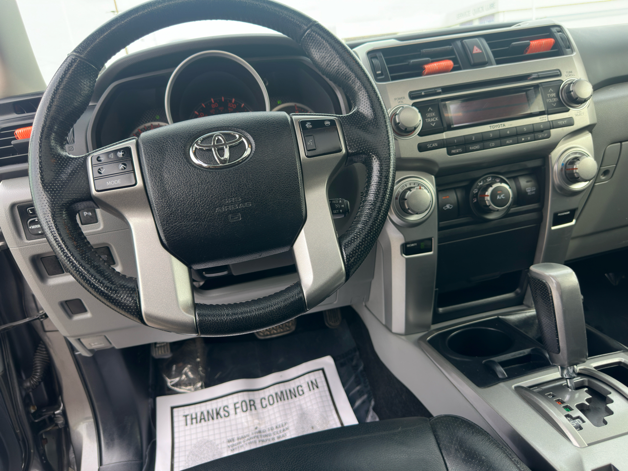 2010 Toyota 4Runner Limited photo 29