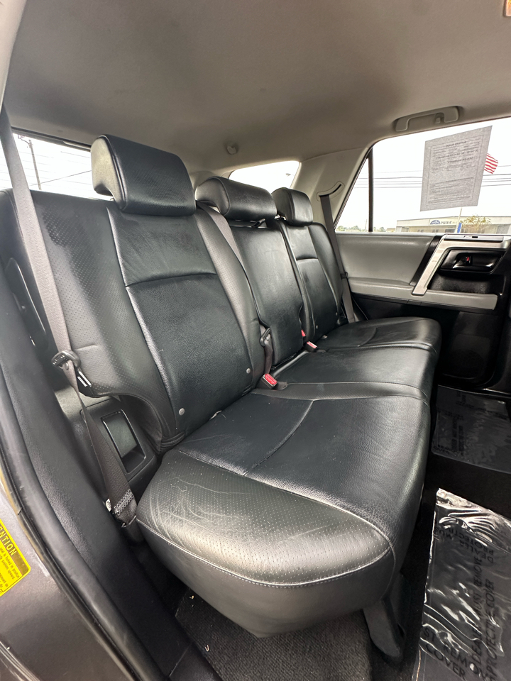 2010 Toyota 4Runner Limited photo 42