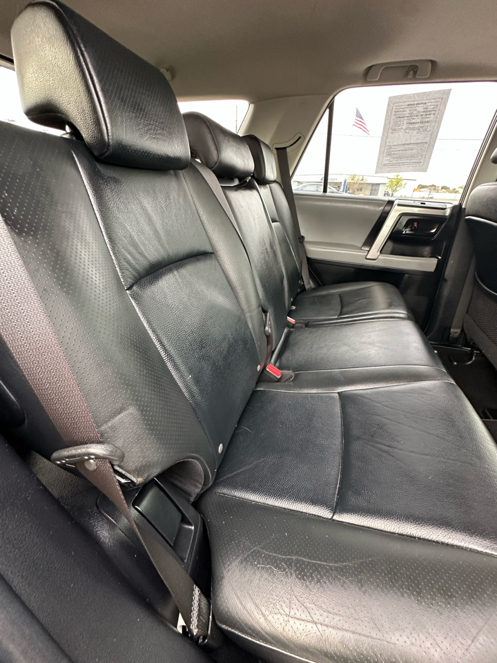 2010 Toyota 4Runner Limited photo 43
