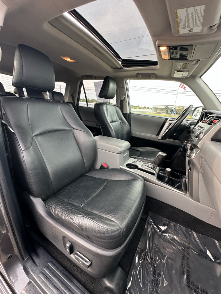 2010 Toyota 4Runner Limited photo 45