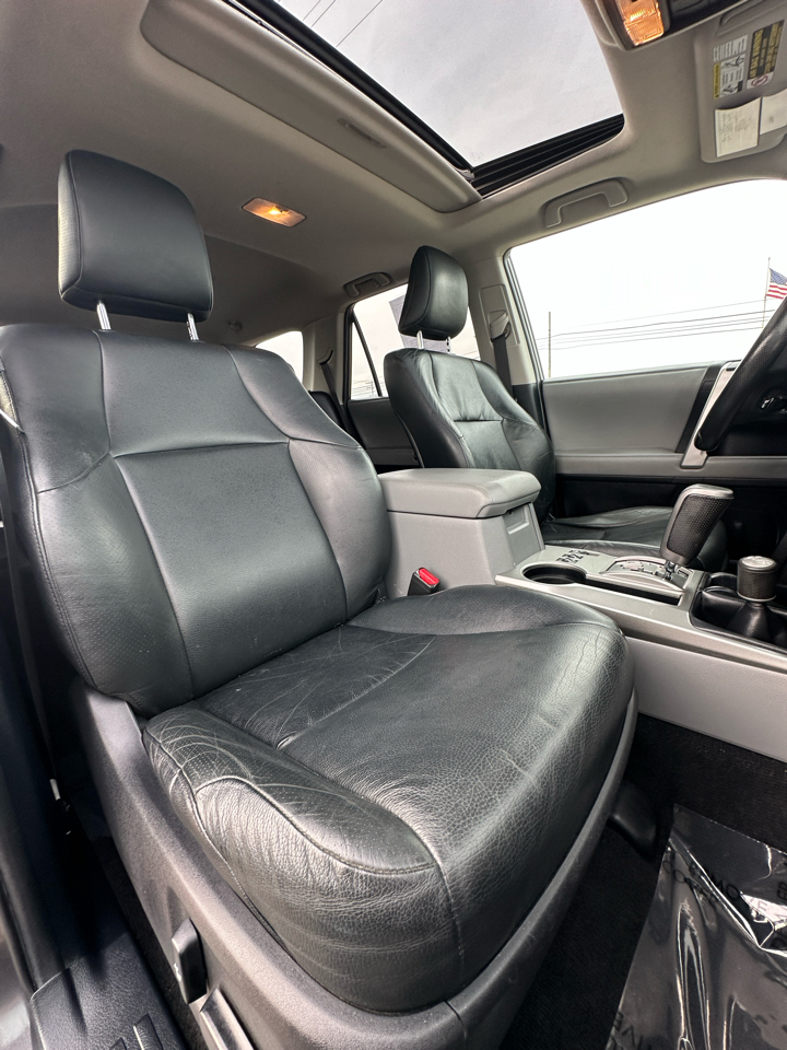 2010 Toyota 4Runner Limited photo 46