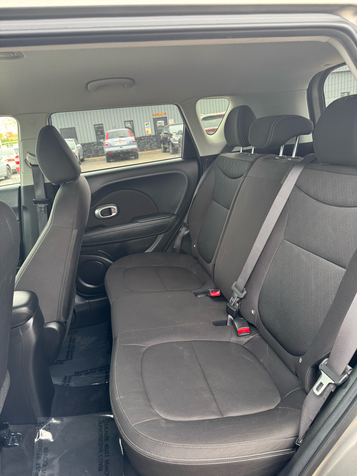 Kia Soul 5dr Wgn Auto Base 2016 Kia Soul 5dr Wgn Auto Base 2016