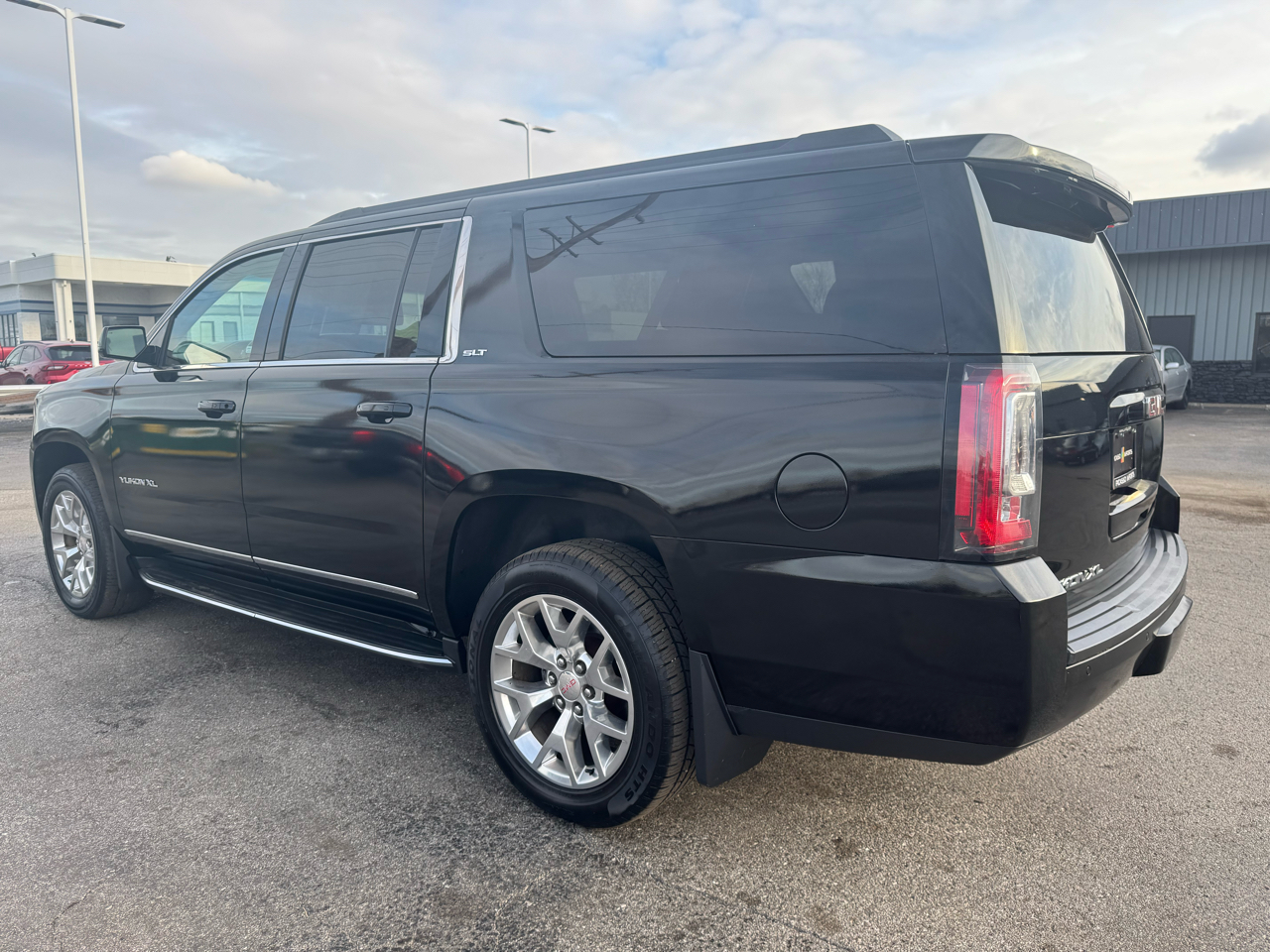 GMC Yukon XL 4WD 4dr SLT 2016 GMC Yukon XL 4WD 4dr SLT 2016