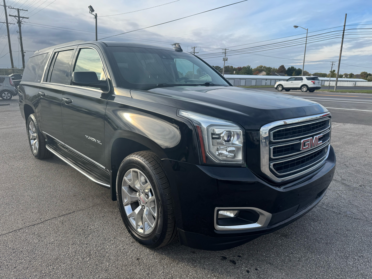 GMC Yukon XL 4WD 4dr SLT 2016 GMC Yukon XL 4WD 4dr SLT 2016