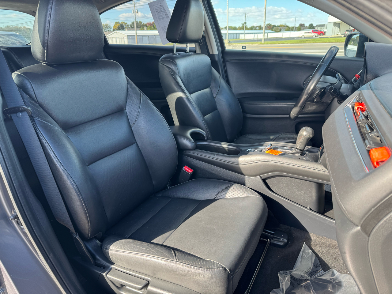 Honda HR-V EX-L Navi AWD CVT 2017 Honda HR-V EX-L Navi AWD CVT 2017