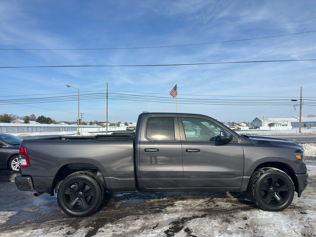 RAM 1500 Big Horn 4x4 Quad Cab 6'4" Box 2020