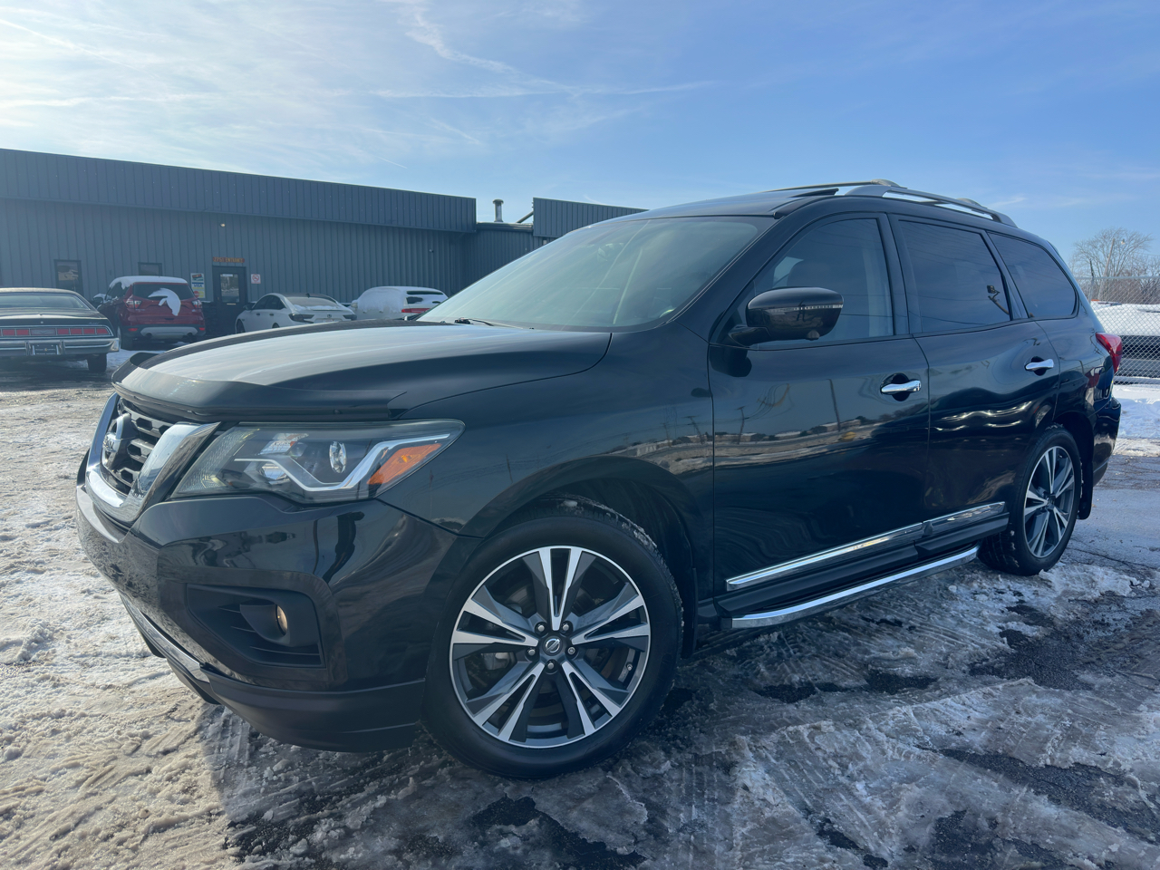 Nissan Pathfinder FWD Platinum 2018