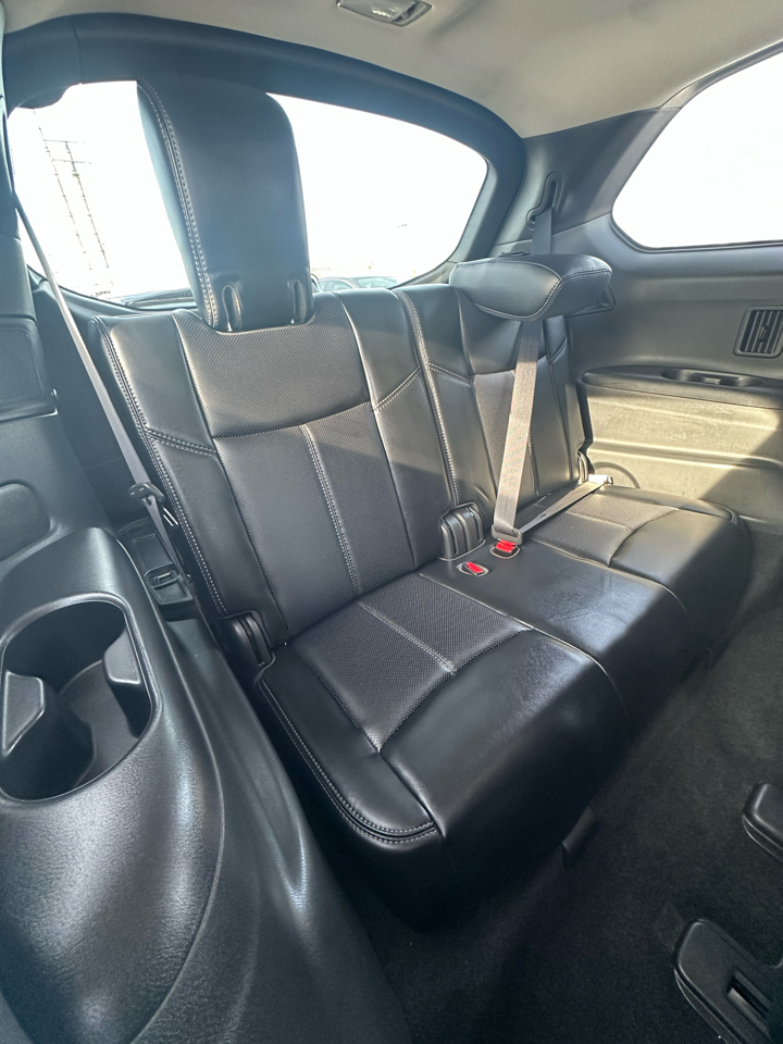 Nissan Pathfinder FWD Platinum 2018