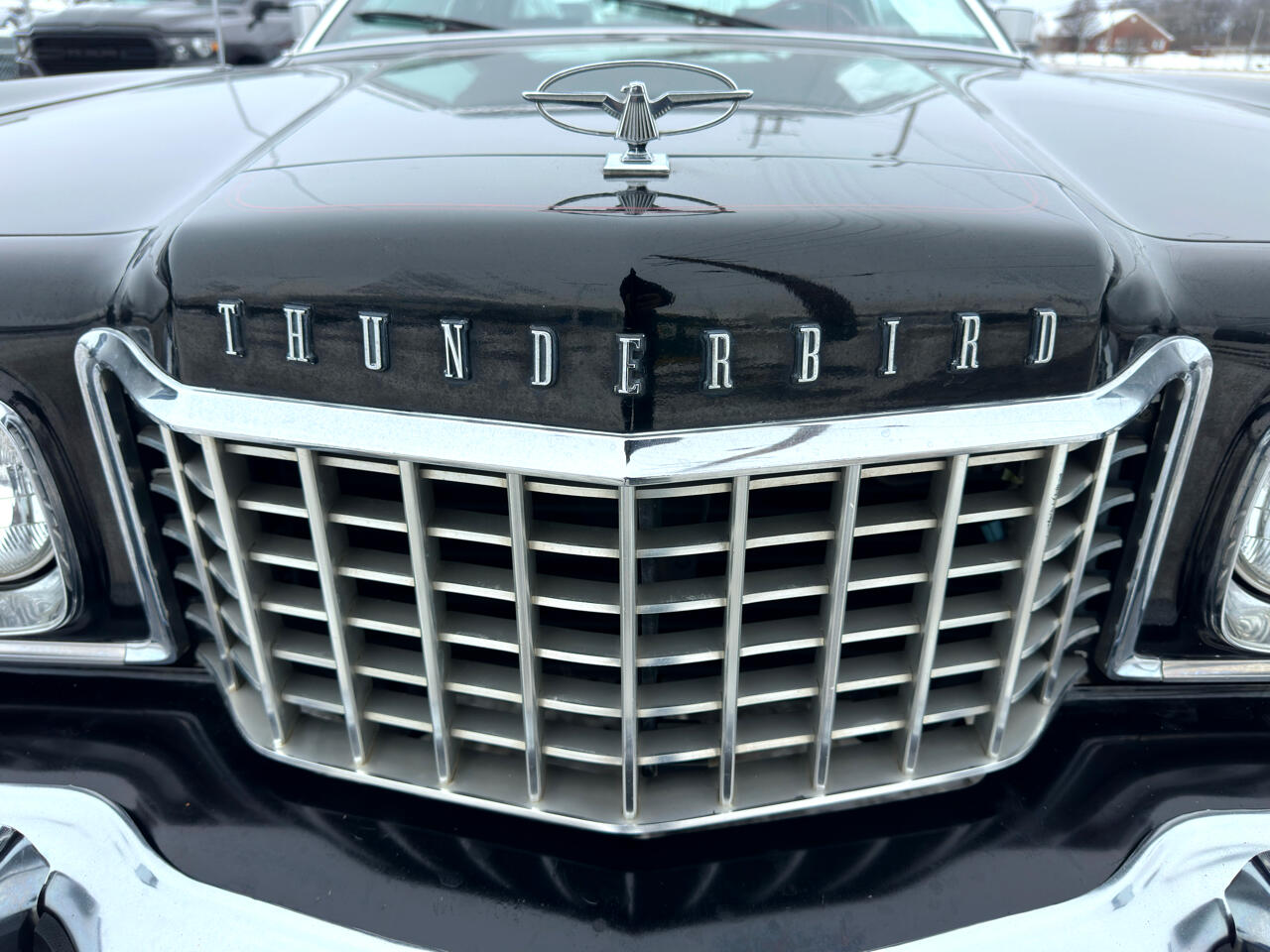 Ford Thunderbird 2dr Conv w/Hardtop Deluxe 1976