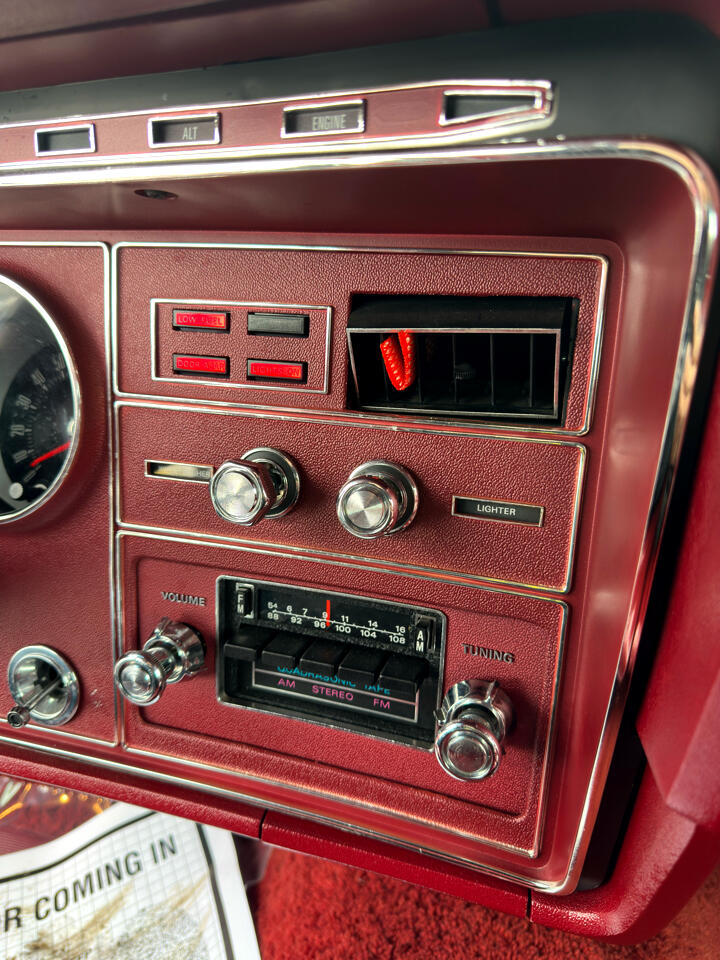 Ford Thunderbird 2dr Conv w/Hardtop Deluxe 1976