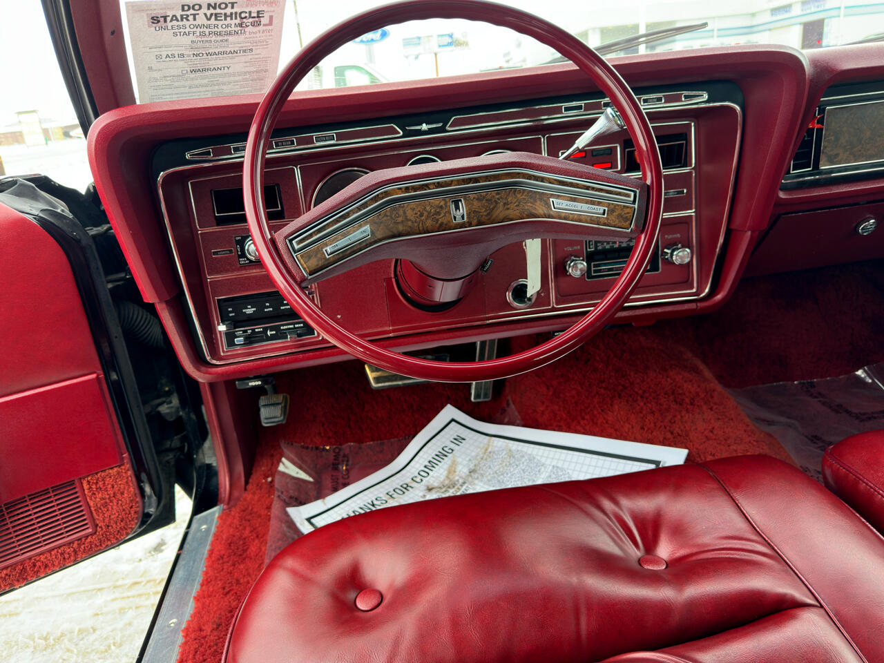 Ford Thunderbird 2dr Conv w/Hardtop Deluxe 1976