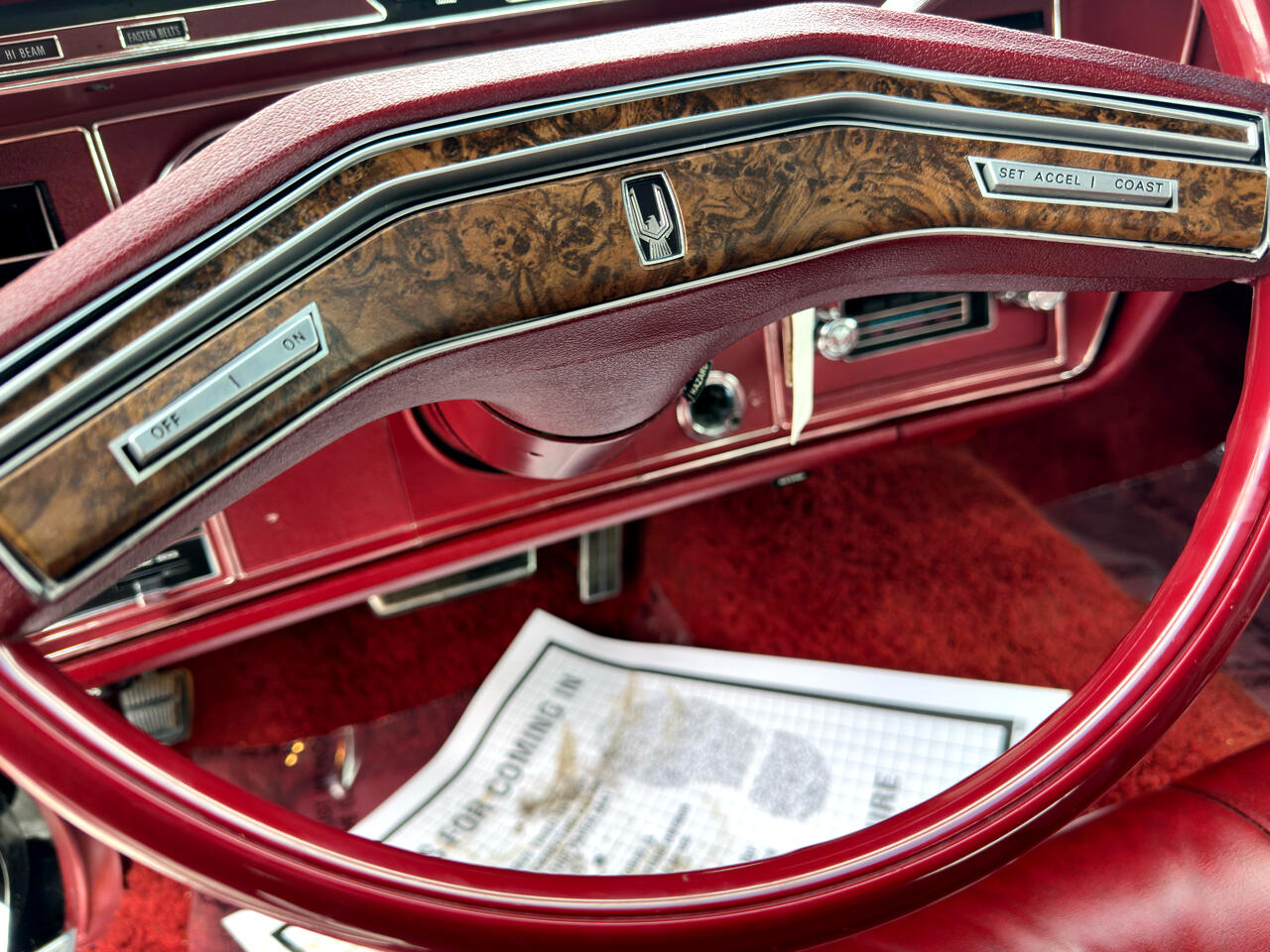 Ford Thunderbird 2dr Conv w/Hardtop Deluxe 1976