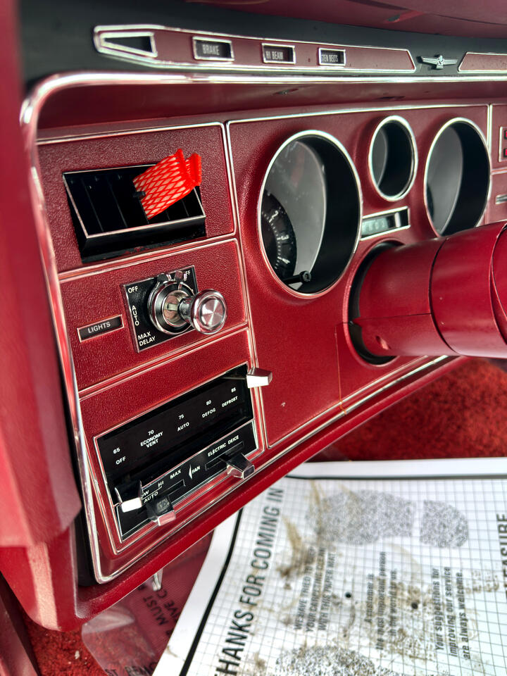 Ford Thunderbird 2dr Conv w/Hardtop Deluxe 1976