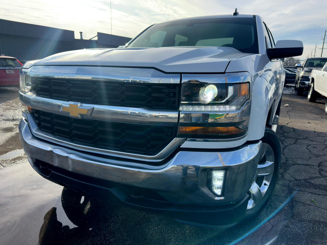 Chevrolet Silverado 1500 4WD Crew Cab 143.5" LT w/1LT 2018