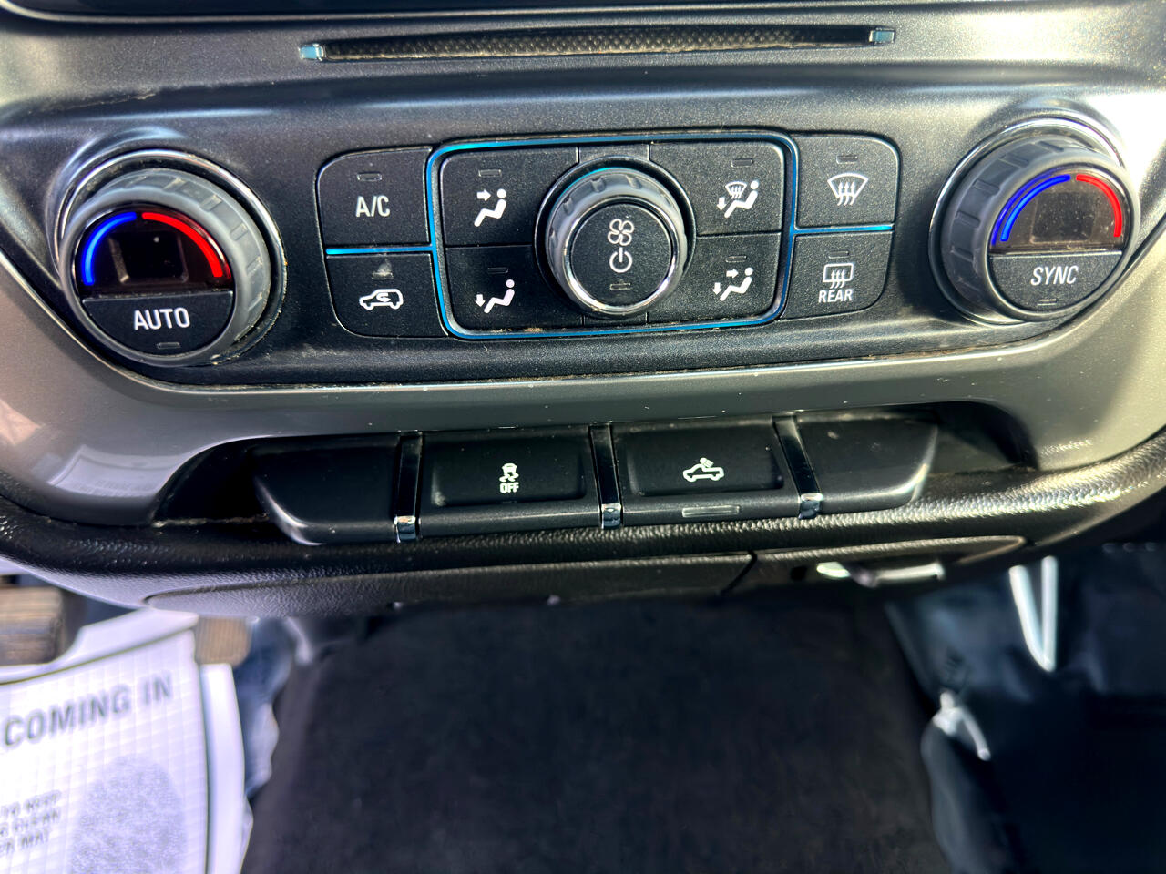 Chevrolet Silverado 1500 4WD Crew Cab 143.5" LT w/1LT 2018