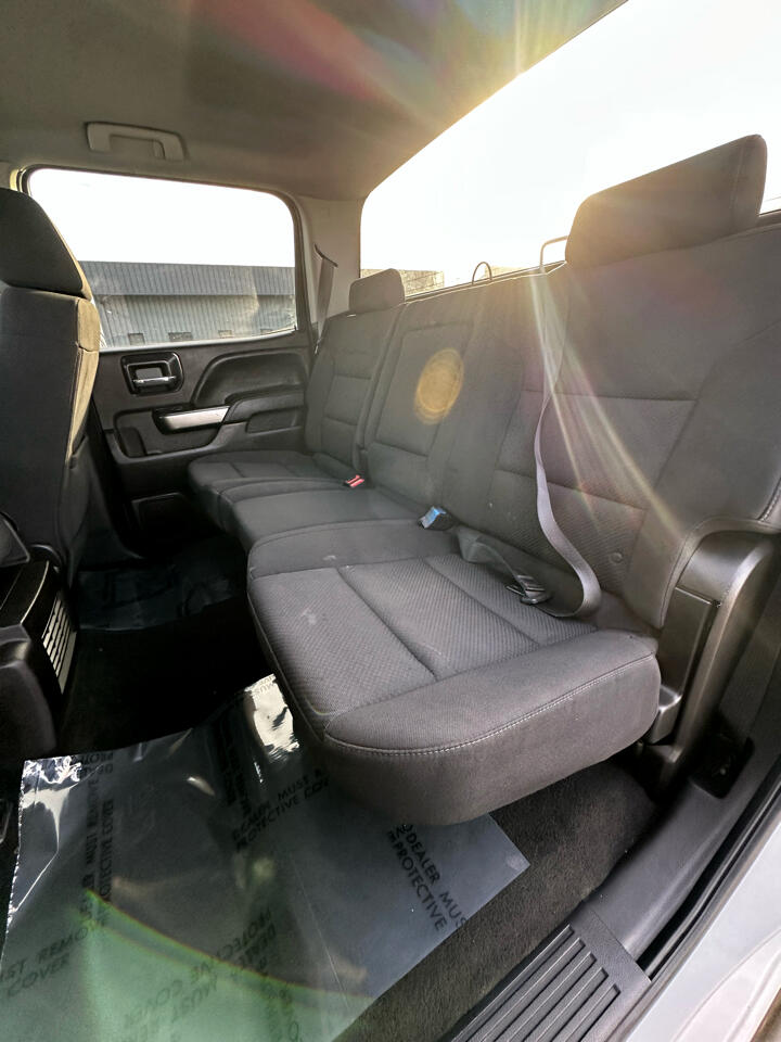 Chevrolet Silverado 1500 4WD Crew Cab 143.5" LT w/1LT 2018