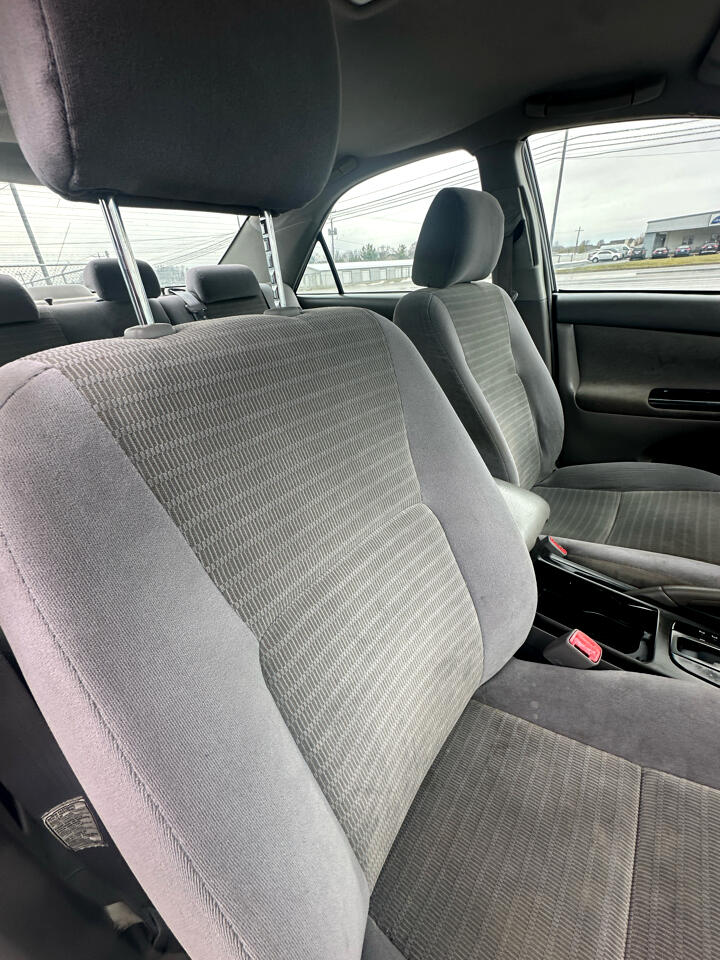 Toyota Camry 4dr Sdn LE V6 Auto (Natl) 2006