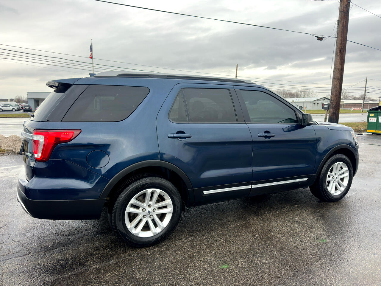 Ford Explorer XLT FWD 2017