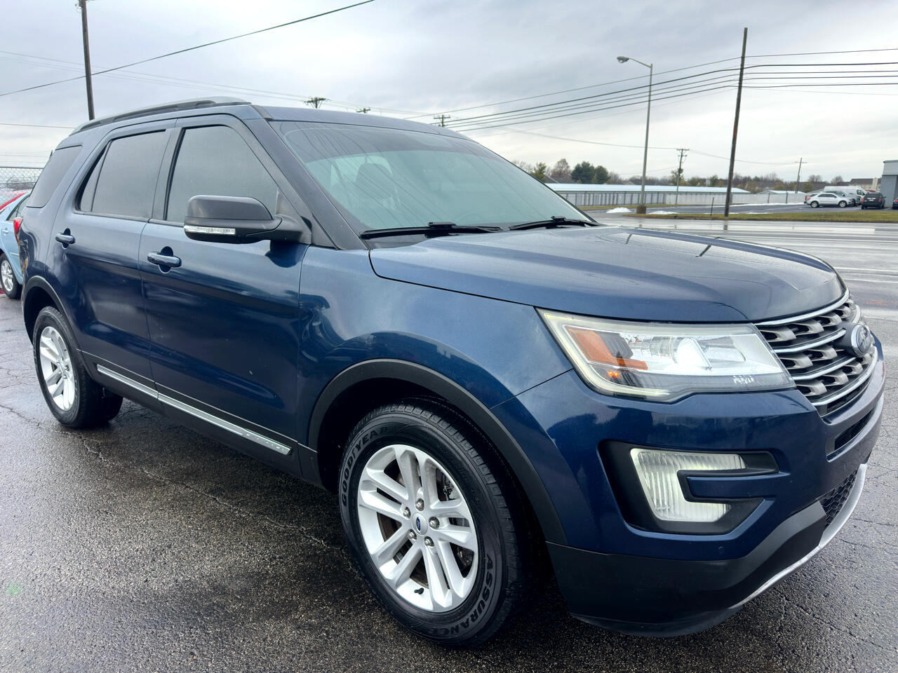 Ford Explorer XLT FWD 2017