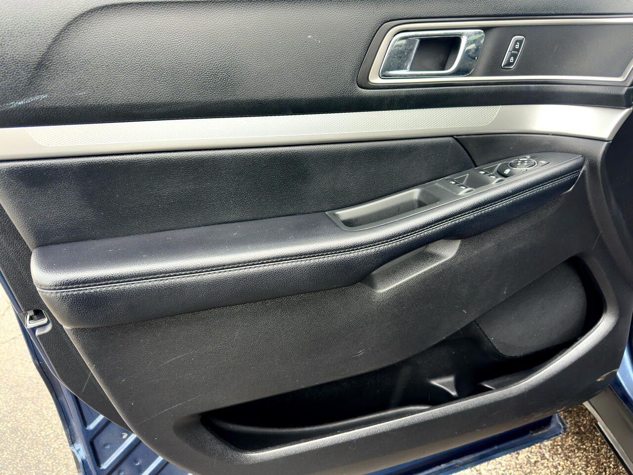 Ford Explorer XLT FWD 2017